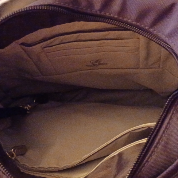 Brand New WOT Deep Purple Travelon Crossbody Purse with Adjustable Strapes - Picture 3 of 7